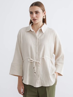 LC Waikiki Bej Bağlamalı Dokulu Kadın Müslin Gömlek