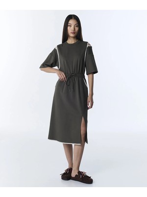 Twist Kontrast Dikişli Çift Parça Görünüm Elbise TS1260002228022