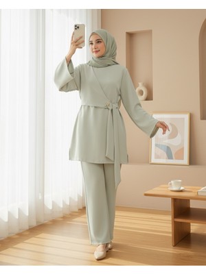 Modamorfo Önü Çapraz Bağlamalı Yırtmaçlı Scuba Takım  -Bej