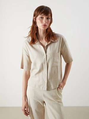 LC Waikiki Bej Düz Kısa Kollu Keten Karışımlı Kadın Gömlek