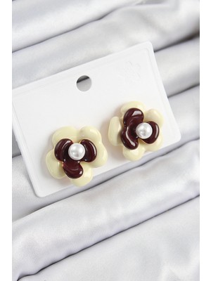 Eco Lounge Inci Detaylı Krem Kahverengi Renk Papatya Model Kadın Küpe