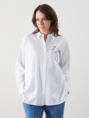 LC Waikiki Mavi Çiçekli Poplin Kadın Gömlek