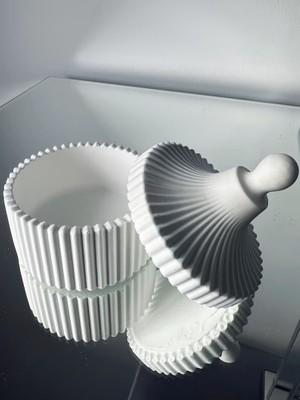 El Yapımı Taş Tozu Dekoratif Kapaklı Seramik Şekerlik Modern Salon ve Ev Dekorasyon Objesi