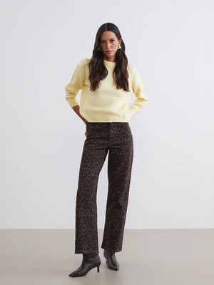 LC Waikiki Kahverengi Straight Fit Leopar Desenli Kadın Jean Pantolon