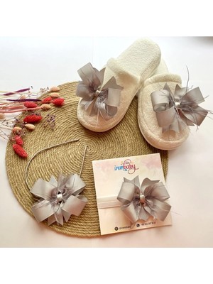 İrembaby Anne Bebek Lohusa Seti Gri Tüylü Fiyonk Lohusa Tacı Terlik Bebek Saç Bandı Lohusa Takımı