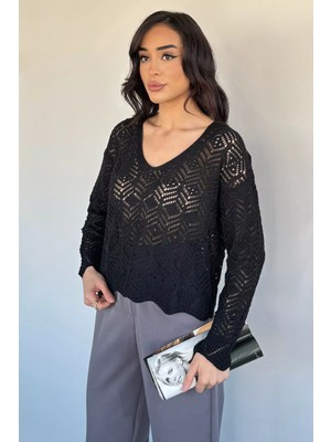 Gülseli Kadın V Yaka Ajurlu Triko Bluz P-00020423