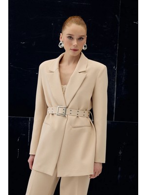 Sateen Kemer Detaylı Ceket - Bej