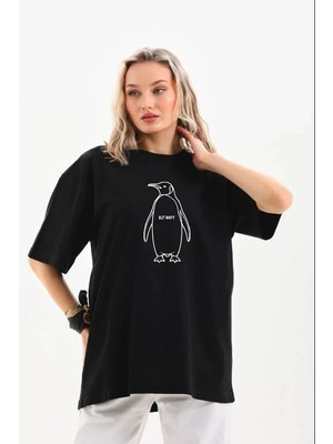Luz&Pos Kadın Nihilist Penguen Özel Tasarım Oversize Bisiklet Yaka Tişört - Siyah