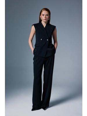 Sateen Anna Çizgili Pantolon - Siyah