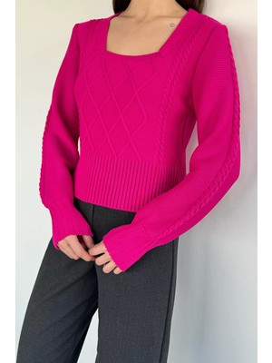 Gülseli Kare Yaka Örgü Desenli Kadın Triko Kazak P-00018861