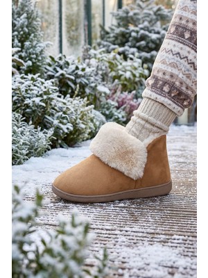 Gezer Kadın Kışlık İçi Peluşlu Rahat Taban Ev Bahçe Panduf Bot