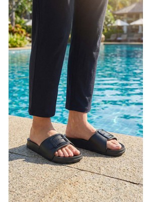 Gezer Yazlık Kadın Tek Toka Ayarlanabilir Islak Zemine Uygun Terlik10