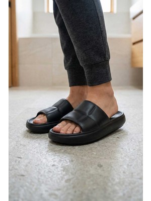 Gezer Kadın Yazlık Banyo Bahçe Havuz Terlik