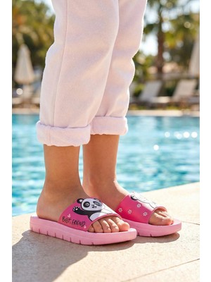Gezer Kız Çocuk Yazlık Best Friend Panda PU Rahat Taban Ev Banyo Havuz Plaj Terlik