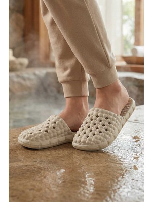 Gezer Yazlık Eva Kadın Ev Banyo Bahçe Havuz Plaj Terlik