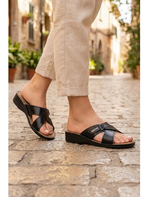 Gezer Yazlık Kadın Terlik