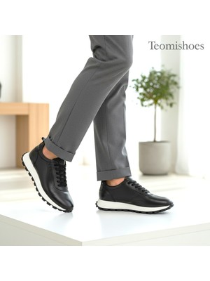 Siyah Yandan Dört Noktalı Erkek Sneaker