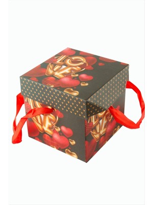 Love Yazılı Simli Kare Hediyelik Kutu 22 cm Nemere