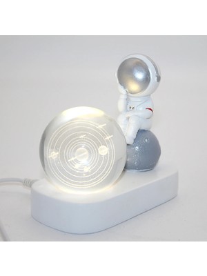 Astronot Ledli Küre Nemere