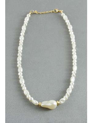 Oval Taşlı Inci  Kolye Nemere