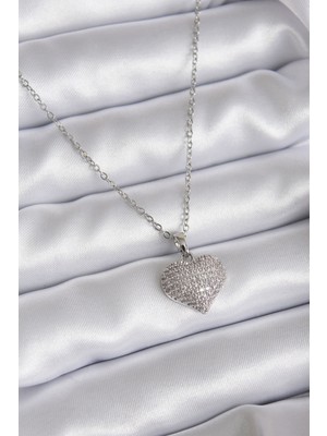 316L Çelik Zincir Gümüş Renk Zirkon Taş Detay Kalp Model Kadın Kolye Nemere