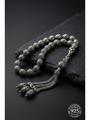 Erdobia 925 Ayar Oval Kesim 3 Kamçılı Püskül Orta Boy Dama Işlemeli Otantik Gümüş Tesbih