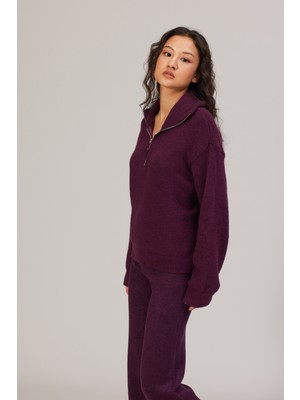 Nisan Triko Yakası Fermuarlı Triko Kazak