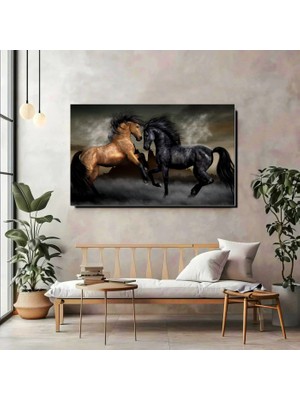 Artprinta Siyah ve Kahverengi Atlar Kanvas Tablo – Güç ve Özgürlük Temalı Modern Duvar Dekoru