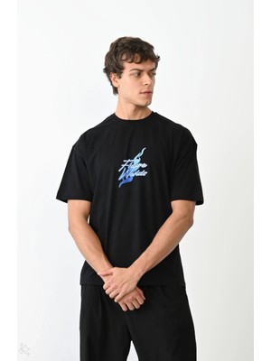 Nemere Bisiklet Yaka Baskılı Oversize T-Shirt - Siyah