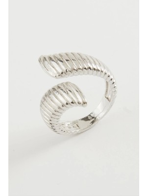 Oval Çizgili Metal Yüzük Nemere