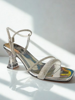 Belirtilmemiş Şeffaf Blok Topuklu Taş Detaylı Ince Kayışlı Ince, Siyah Renkli Taş Süslemeli Feminen ve Zarif