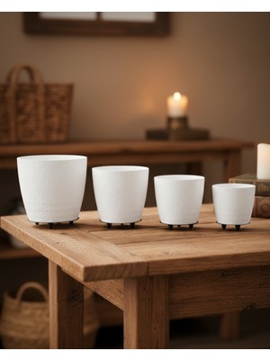 UMD Tekno 4’lü 3D Şık Beyaz Saksı Seti Modern Ayaklı Dekoratif Vazo Uygun