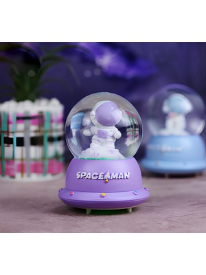 DS LLC Ieg™ Küçük Astronot Işıklı Kar Küresi  DCLLS-RSTK345