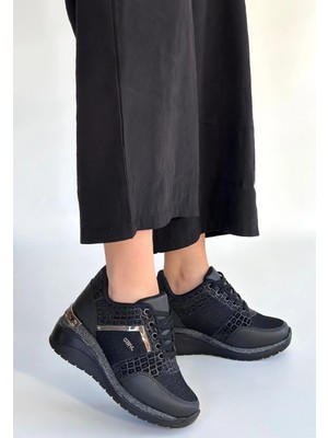 Indispensablely Geja Siyah Cilt Bağcıklı Spor Ayakkabı