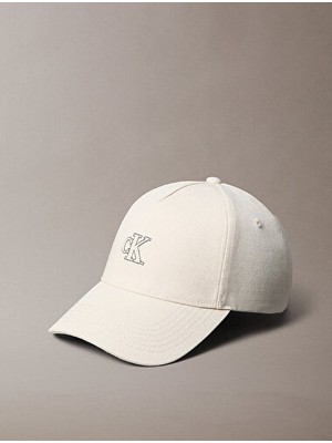 Calvin Klein Kadın Canvas Embossed Monogram Detaylı Şapka