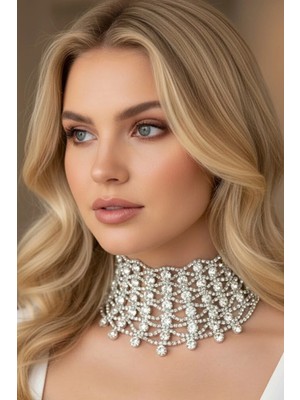 Caş Dekorasyon Gümüş Renk Taşlı Abiye Kolye