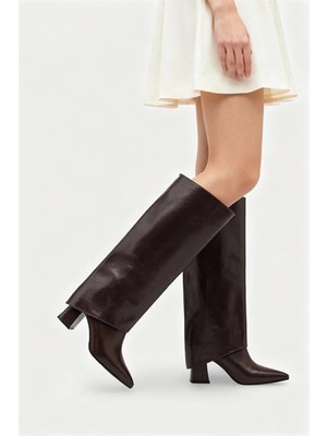 M&B COLLECT Kadın Letoo Kahverengi Rugan Tak Çıkart Detaylı Çizme