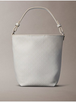Calvin Klein Kadın Emblem Aop Küçük Bucket Çanta