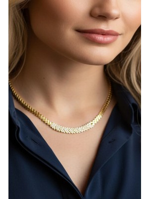 Caş Dekorasyon Altın Renk Taşlı Balık Sırtı Kolye