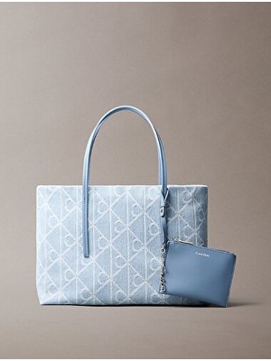 Calvin Klein Kadın Emblem Aop Denim Küçük Tote Çanta