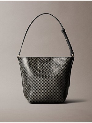Calvin Klein Kadın Emblem Aop Orta Bucket Çantası