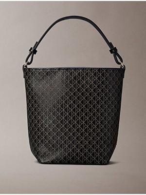 Calvin Klein Kadın Emblem Aop Küçük Bucket Çanta