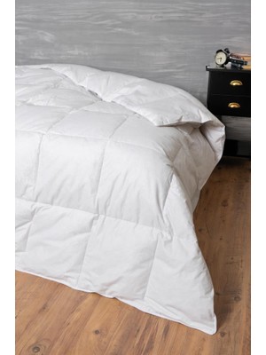 Indispensablely Kaz Tüyü Çift Kişilik Yorgan