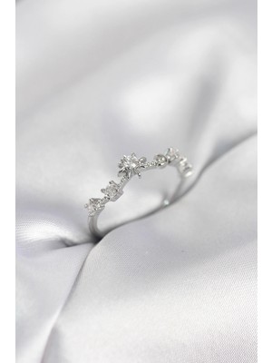 Luz&Pos Gümüş Renk Gece Temalı Zirkon Taşlı Kadın Yüzük