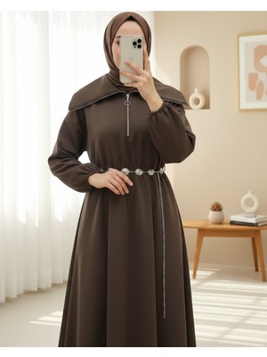 Modamorfo Boğazlı Yarım Fermuarlı Beli Büzgülü Kemerli Scuba Elbise -Kahve