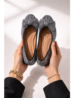 Slipcat Kadın Simli Taşlı Fiyonklu Babet Ayakkabı – Rahat, Şık, Günlük Kullanım