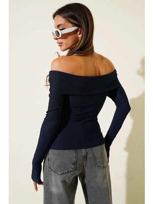 Elma Shop Madonna Yaka Düğmeli Bluz Lacivert