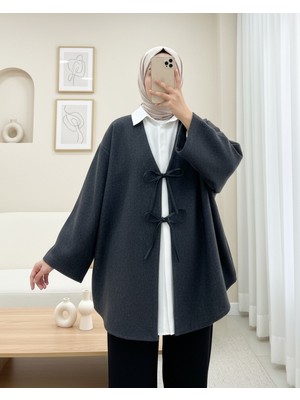 Modamorfo Önü Bağcıklı Oval Kesim Kaşe Kimono     -Antrasit