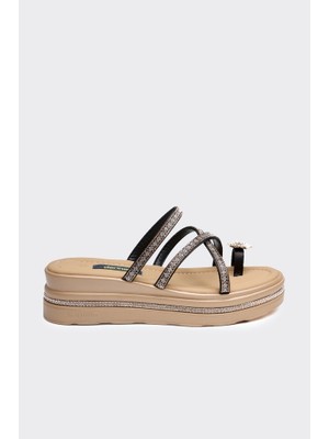 Derinet Taş Aksesuarlı Hasır Kadın Terlik