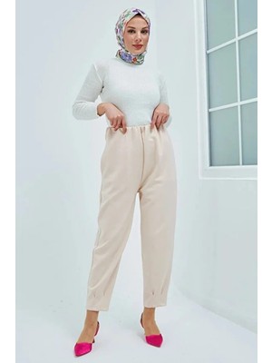 Tesettür Diyarı Paça Pile ve Bel Detay Scuba Kumaş Pantolon- Bej
